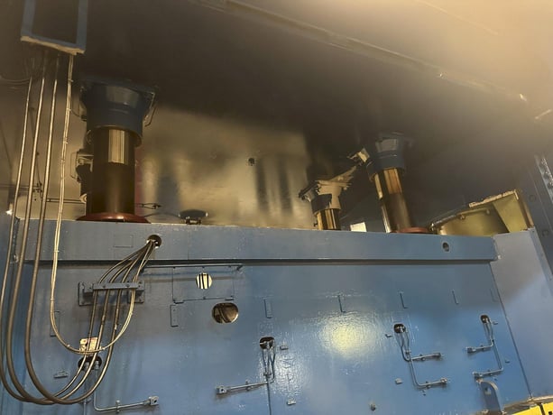 .090" x 72" Fukui, press blanking line, 400 ton, 70000 lb., servo feedline w/Hervoss leveler - Image 10