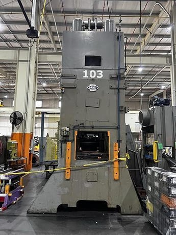300 Ton, Danly #SE2-300-84-48, straight side double crank Stamping press, 12" stroke, 42" Shut Height, 10" - Image 2
