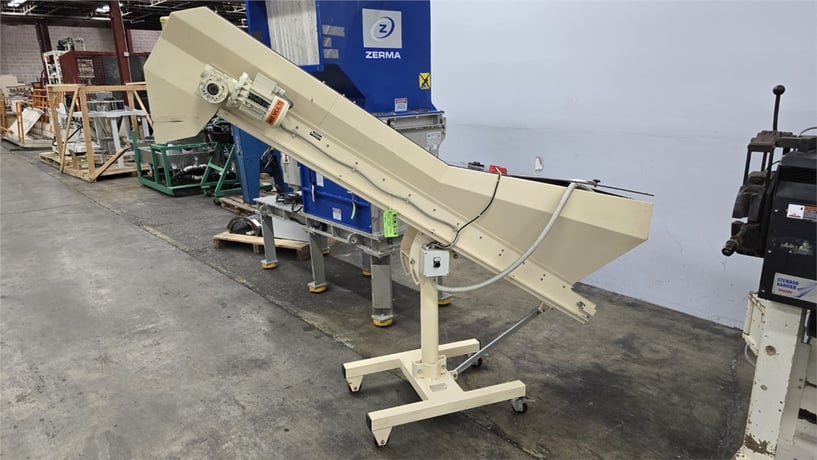 11.5" wide x 6' long, Valois, portable elevator hopper conveyor, .33 HP Siemens AC motor, 460 V. - Image 3
