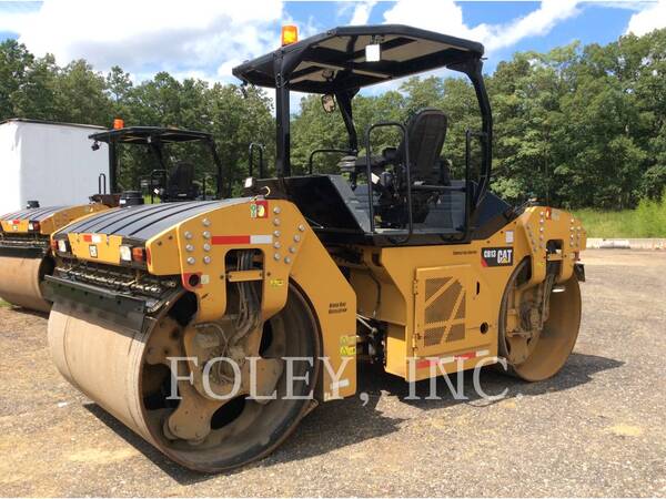 Caterpillar CB13, Twin Drum Roller, 2218 hours, S/N: PWP00219, 2018 - Image 3