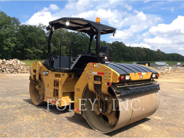 Caterpillar CB13, Twin Drum Roller, 2218 hours, S/N: PWP00219, 2018 - Image 4