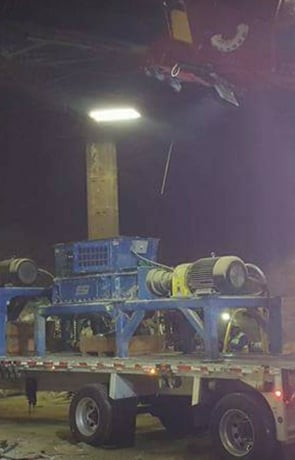 SSI #M85, shear shredder, 35" x52" cutting chamber, includes 40" x 25' discharge conveyor - Image 9