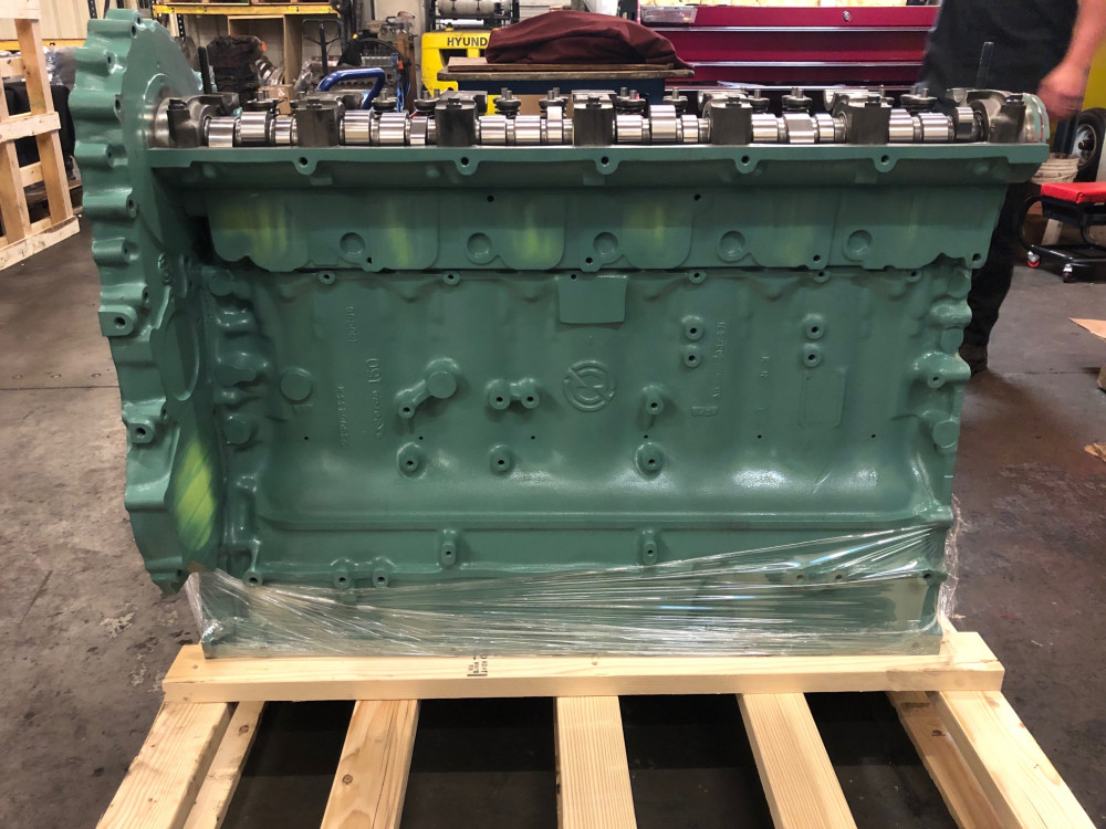 470 HP Detroit Diesel #Series-60, 12.7 L remanufactured long block - Image 1