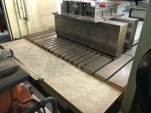 112 Ton, Amino #DSP-100Y, hydraulic down acting spotting press, 67" stroke, 87" DL, 20" Shut Height, 2008 - Image 4