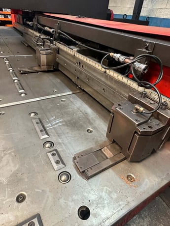 33 Ton, Amada #Vipros-357-Queen, CNC turret punch, 50" x 144" sheet, 58 station, 2 automatic index, 1997 - Image 4