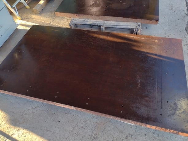 77" x 42" x 3", Steel floor platee - Image 3