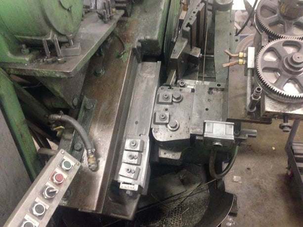 1/2" Waterbury-Farrel #30, wire fed with cutter thread roller, 4 1/2" Die Pocket, capable of producing thread - Image 3
