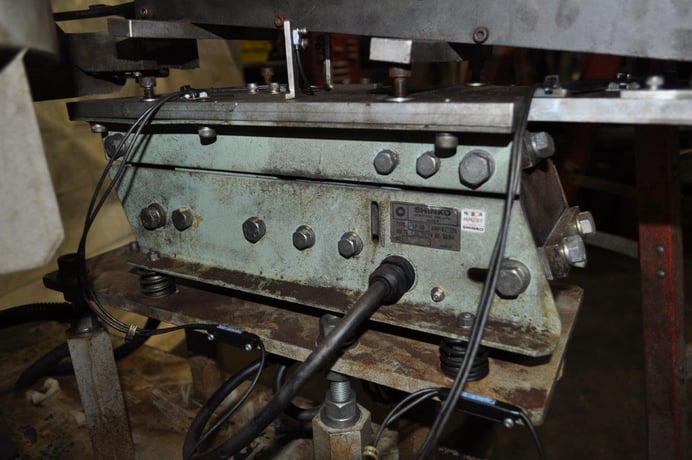 Shinko #LF-30/CIS-N-104, 30" vibratory bowl feeder, 1.5 amp, 220 V. - Image 8
