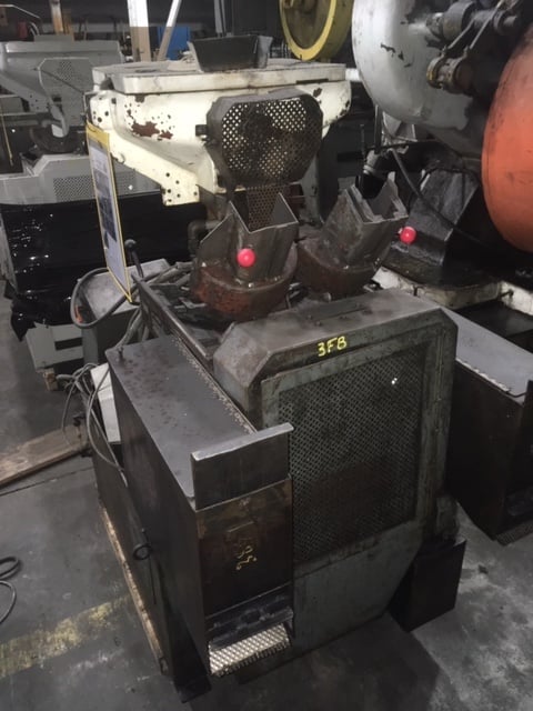 3/8" Shimazu #Super-3F, twin spindle nut tapper, 80-100 PPM, hopper, magnetic chip separator, 1989 - Image 1