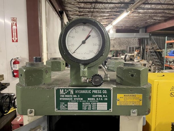 100 Ton, M & N #7E100, 4 post hobbing press, 6" stroke - Image 4