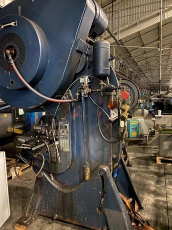 60 Ton, Danly #60T, OBI press, 3-1/2" stroke, 13-1/2" Shut Height, air clutch, 100 SPM - Image 5