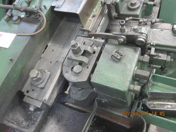 1/4" x 2" Waterbury-Farrel #10, automatic incline thread roller, 150 PPM, 36" vibratory bowl & stand - Image 2