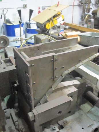 Baird #5, 4-slide, 5/16" wire diameter, 1-3/8" strip width, 15"/16-1/2" feed length, 37-112 PPM, 5 HP - Image 7