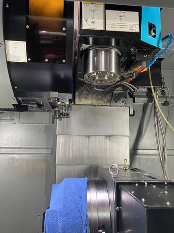 Hurco #VMX-30i, CNC vertical machining center, 30" X, 20" Y, 24" Z, 12000 RPM, 30 automatic tool changer - Image 4