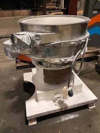 Sweco #1800-S44, vibrating screen, 1.5 TE KW, 1725 RPM, serial #LS30-1177-26 - Image 1