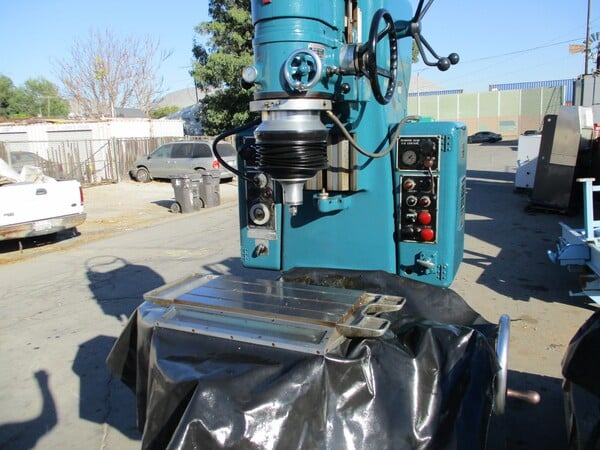 Moore #2, jig grinder, 10" x19"table, 10-1/2"x16-1/2"table movement, 3-5/8" spindle, 0-120 stroke - Image 2