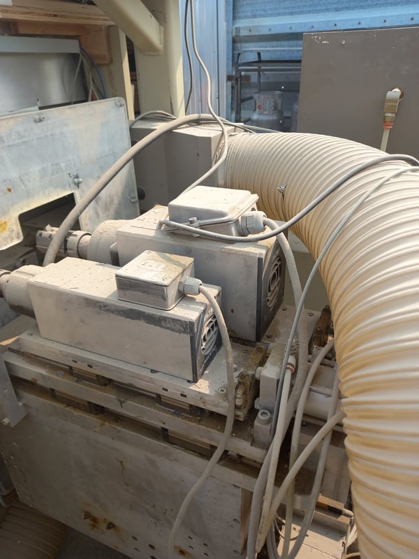 Accu-Systems #MMTJ, full 3-Axis CNC machining center for mitre joints, 2 work zones, 2005 - Image 6