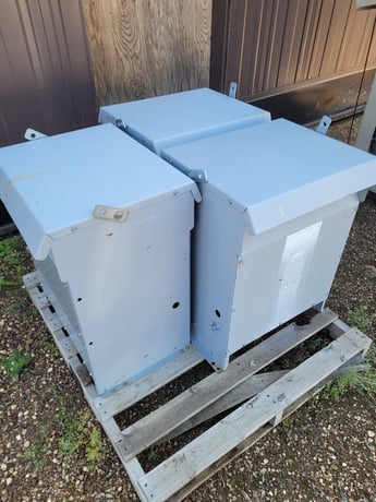22.5 KVA 600 V to 480 V, Bemag UA3022S480, Dry Type transformers, new (3 available) - Image 1