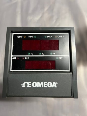Omega Design Engineering, Inc. #CN3202-P1-DC1-DC2, Digital Temperature Controller - Image 2