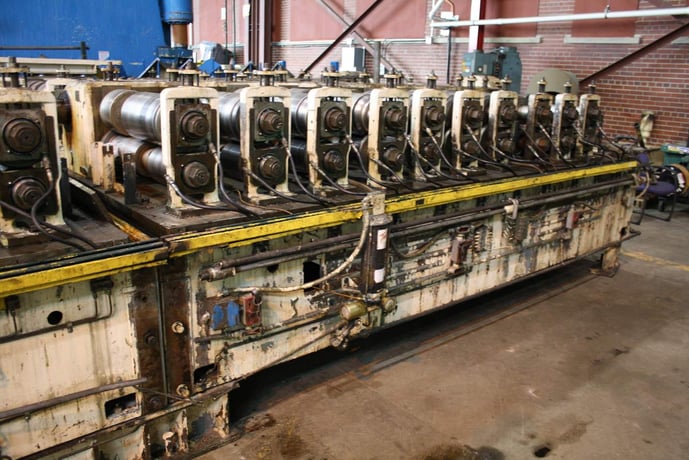 24 Stand, Tishken #24-MW-3, rollformer, 3" spdl diameter, 36" rollspace, equal gearing, automatic lube, 1984 - Image 4