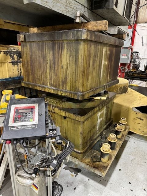 800 Ton, Niagara #SE2-800-96-60, straight side double crank, 12" stroke, 35" Shut Height, 18" adj., 15-30 - Image 8
