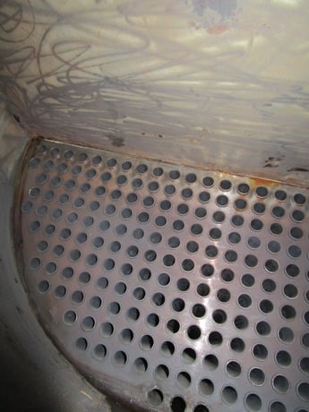 1448 sq.ft., 100 psi shell, 100 psi tube, Perry Products, double diameter horizontal exchanger, 1999 - Image 3