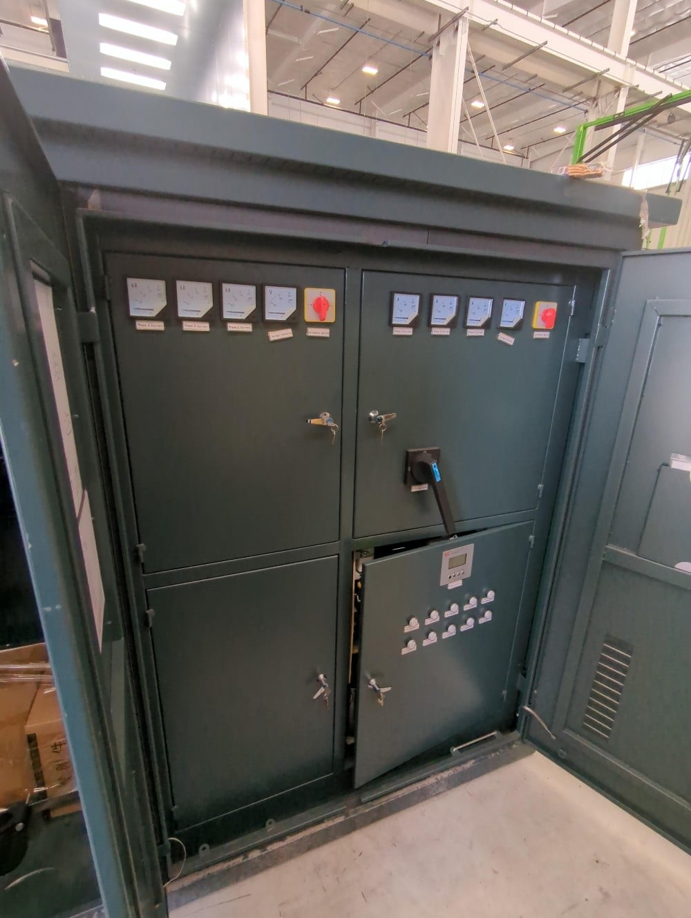 1000 KVA 15000 Delta Primary, 415Y/240 Secondary, 3 phase, Padmount Transformer - Image 3