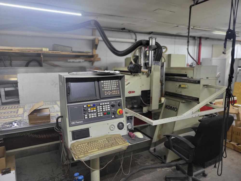 Komo #VR510-Mach-1, CNC Router, 5' x 10', 131" X, 78" Y, 6" Z, 18000 RPM, BT 30, 2000 - Image 3
