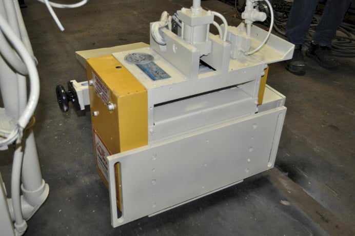 12" x .21" Coe Press Equipment #CPRF-312, servo feeder, 3" diameter feed rolls, pilot release, pendant jog - Image 9