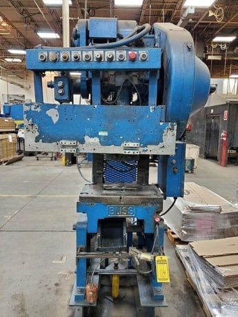22 Ton, Bliss #C-22, OBI flywheel press, 2" stroke, 10" Shut Height, 2.25" adj., 100-200 SPM, 23.5" x14.5" - Image 1