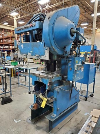 22 Ton, Bliss #C-22, OBI flywheel press, 2" stroke, 10" Shut Height, 2.25" adj., 100-200 SPM, 23.5" x14.5" - Image 3