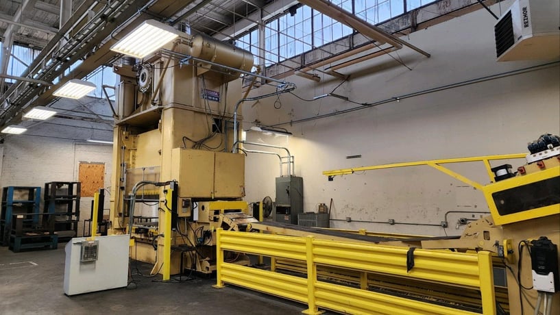 800 Ton, Niagara #SE2-800-96-60, straight side mechanical press, 12" stroke, 1990, rebuilt 2020 - Image 5