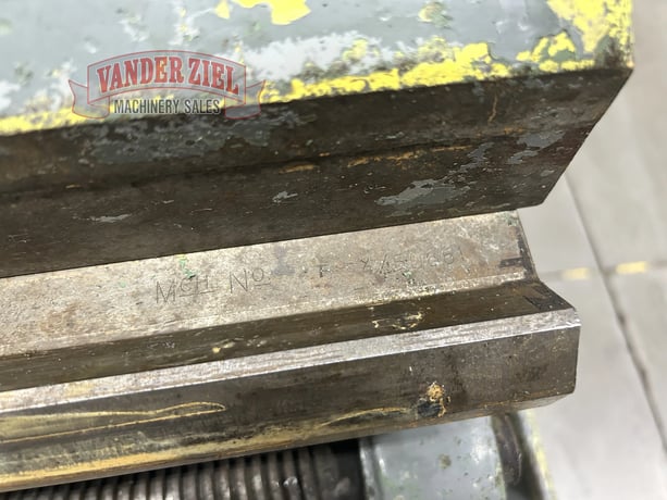 15" x 30" Clausing, engine lathe, serial #4/50661, #16802 - Image 9