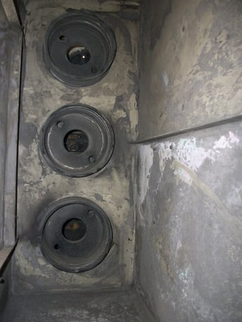 Dust Collector, 52" x 52" x 8' straight side baghouse, (3) 7.5" diameter x 6' L bags, 8" outlet, 19" x 56" - Image 4