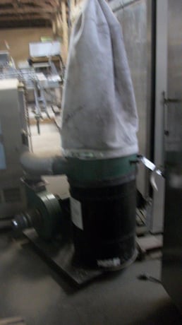 Central Machinery #97869, 19.5" diameter x 30" L top & 19.5" diameter x 30.24" L bottom bags, 4.24" intake - Image 4