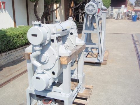 8" x 4' Humbolt-Wedag #20U, Palla Vibratory Ball Mill - Image 3