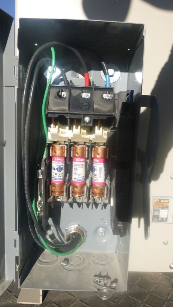 20 KVA 480/460/440 Primary, 220/200 Secondary, Fuji, Transformer, 52.5 Amps, floor mount - Image 4