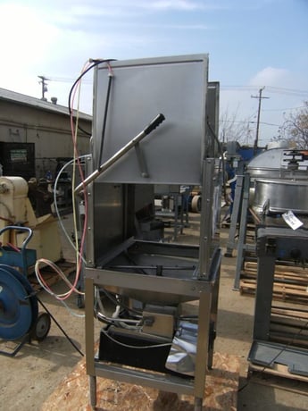 Ultramax #EST-8, Tray Washer, 20" width x 44" L x 17" deep washing area, 1 HP pump, 120 V, 16 Amps - Image 1