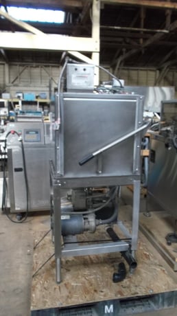Ultramax #EST-8, Tray Washer, 20" width x 44" L x 17" deep washing area, 1 HP pump, 120 V, 16 Amps - Image 3