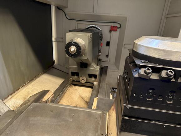 Geminis #GT5-G2, CNC flat bed lathe w/Y-Axis, 48" swing, 78" centers, 4-jaw 40" chuck, 4 pos turret - Image 10