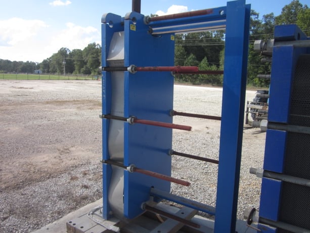 339 sq.ft., APV, SR9-M12, Carbon Steel frame, plates 0.6mm thick plates, paraflow type, 2008 - Image 6
