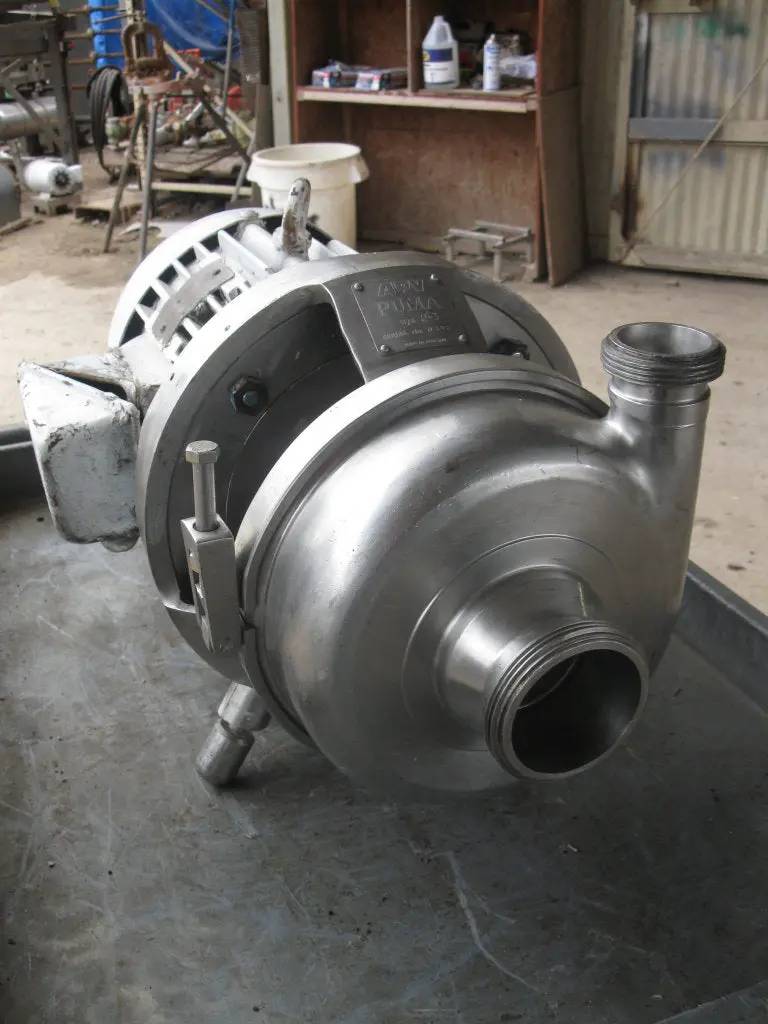 160 GPM, APV #Puma centrifugal pump, 2-3-9 size, 5 HP, 1730 RPM, 220/440 V. - Image 4