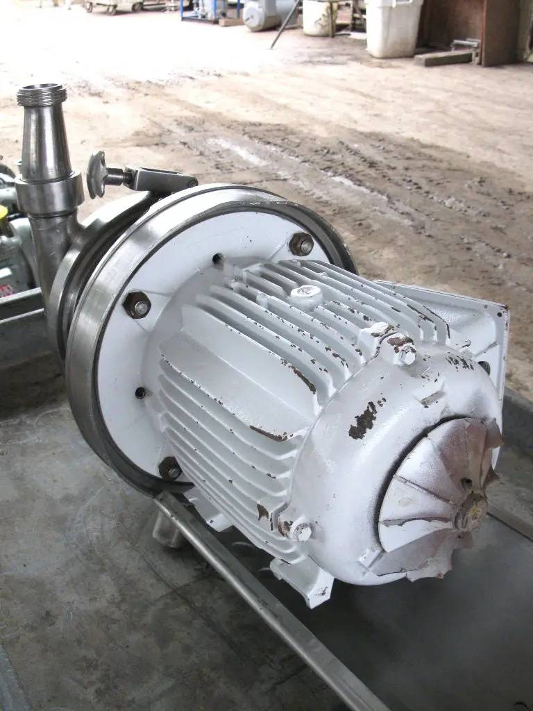 240 GPM, APV #Puma-III, sanitary centrifugal pump, 2-3 size, 100 psi, 5 HP, 3500 RPM - Image 7