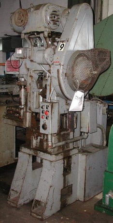 15 Ton, Bliss #6015, 1" stroke, 7-3/4" Shut Height, 0-200 SPM, tag #13556 - Image 1