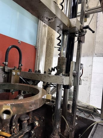 150 KW InductoHeat, induction hardener, panelmate control, dual palm, scanning - Image 4