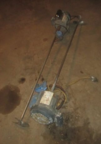 .25 HP General Electric, Agitator Mixer, 5/8" diameter x 40" L shaft, 6" diameter Propeller, 1750 RPM - Image 3