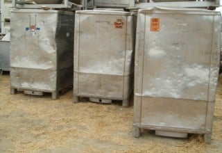 50 cu.ft., Tote Bin, Stainless Steel, 375 gallon, 46-1/2" width x 41-1/2" L x 43-1/2" straight side, 24" - Image 2