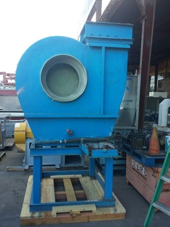 Plastic Blower Company, Blower, 19" inlet, 23" x 20" outlet, 25 HP, 1465 RPM, 190/380 V, 1981 - Image 1