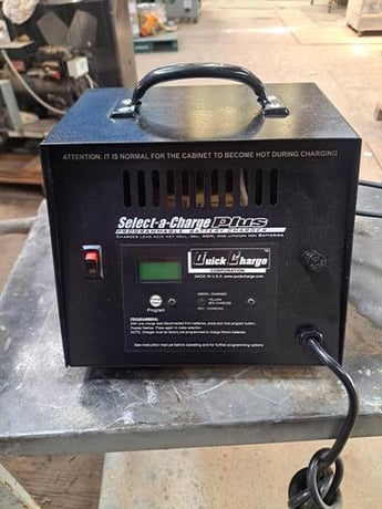 Quick Charge Corporation #SCP2440P, select-a-charge programmab, 24 VDC, 40 Amps DC, 117 VAC, 14 Amps AC, 120 - Image 5