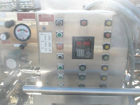 Bebco Industries #102, Tank Cleaner, (3) 25 gallon compartments for cleaning chemicals, (3) 1/2" diaphragm - Image 3